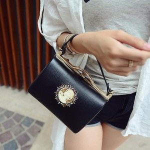 Meet your Posher, Powell